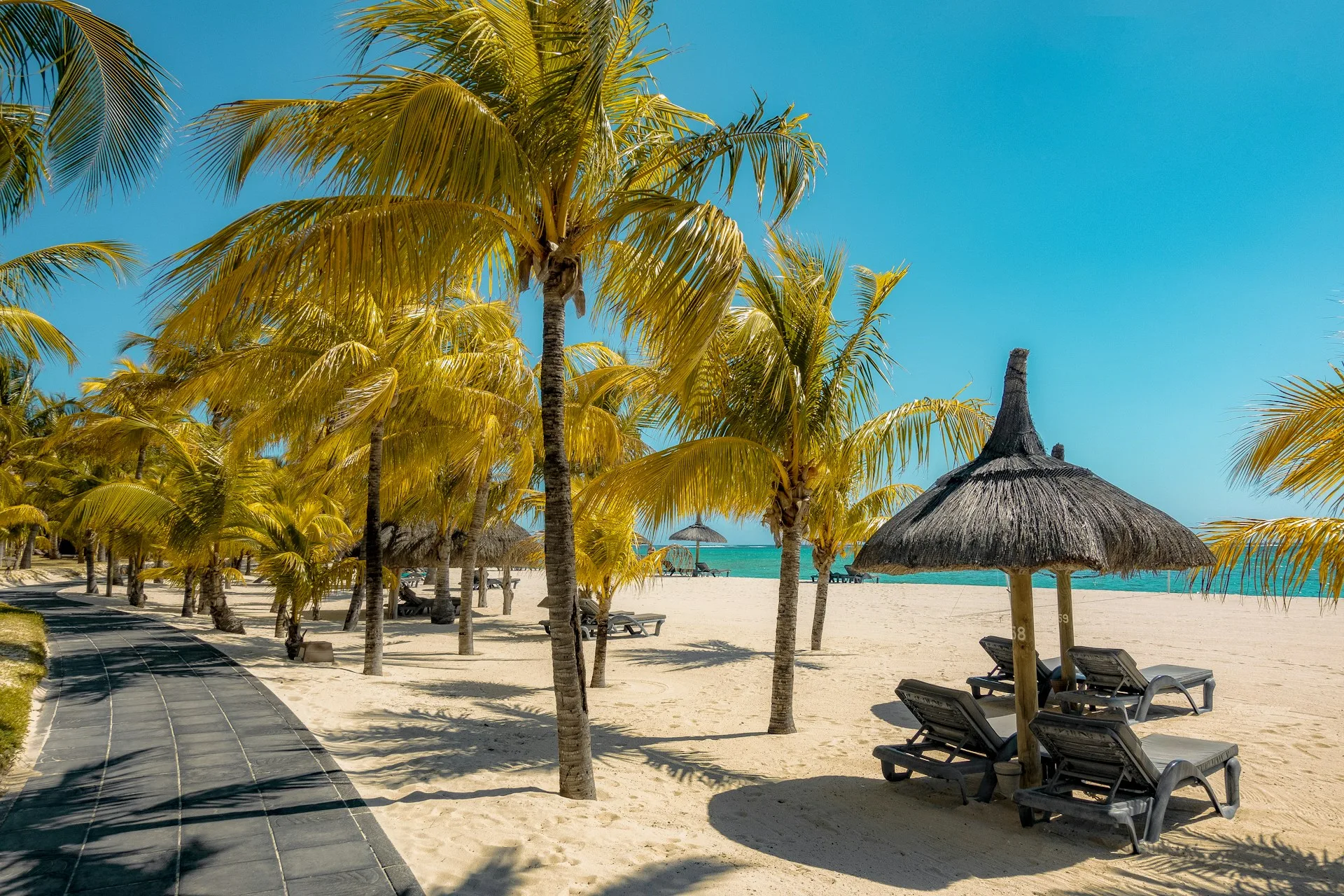 Arrival in Mauritius - Welcome to Paradise - Day 1 of Mauritius Family Tour Package