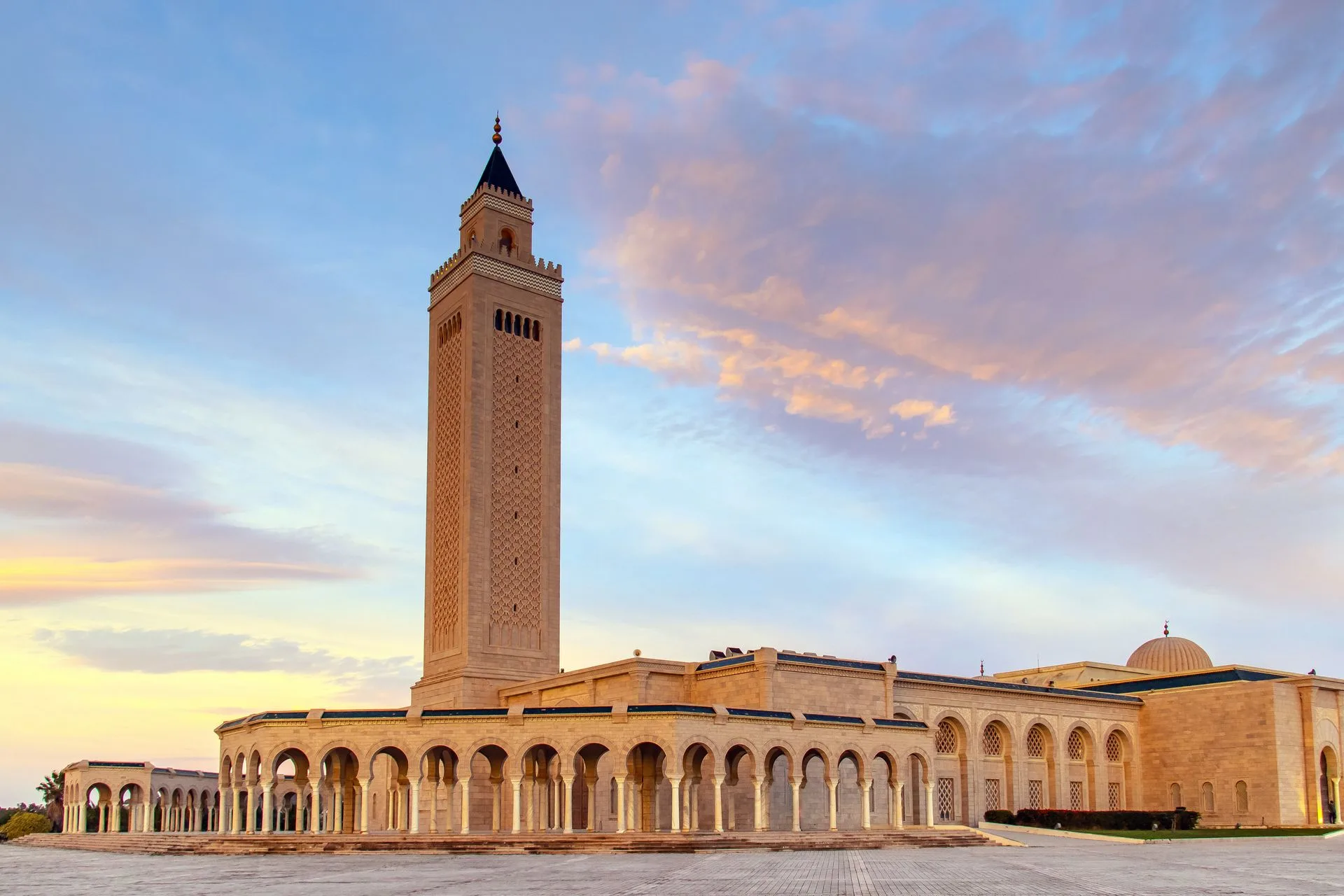 Kairouan Great Mosque and desert gateway Tozeur - Day 3 of Tunisia Family Tour Package