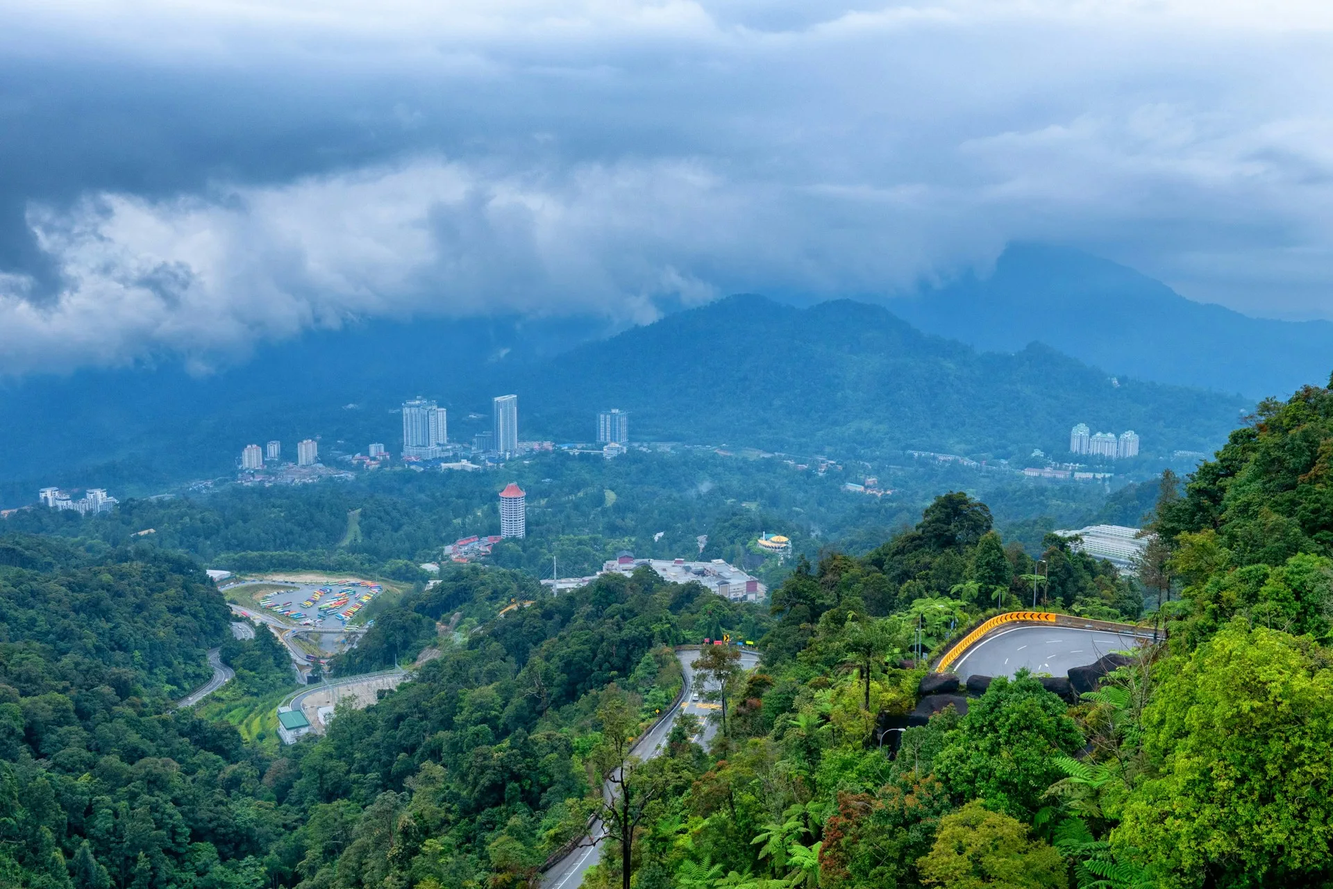 Genting Highlands cable car and theme parks - Day 3 of Malaysia Family Tour