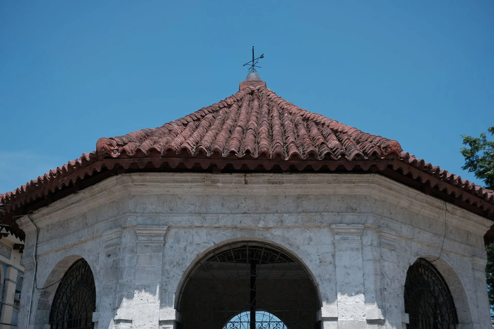 Magellan's Cross pavilion