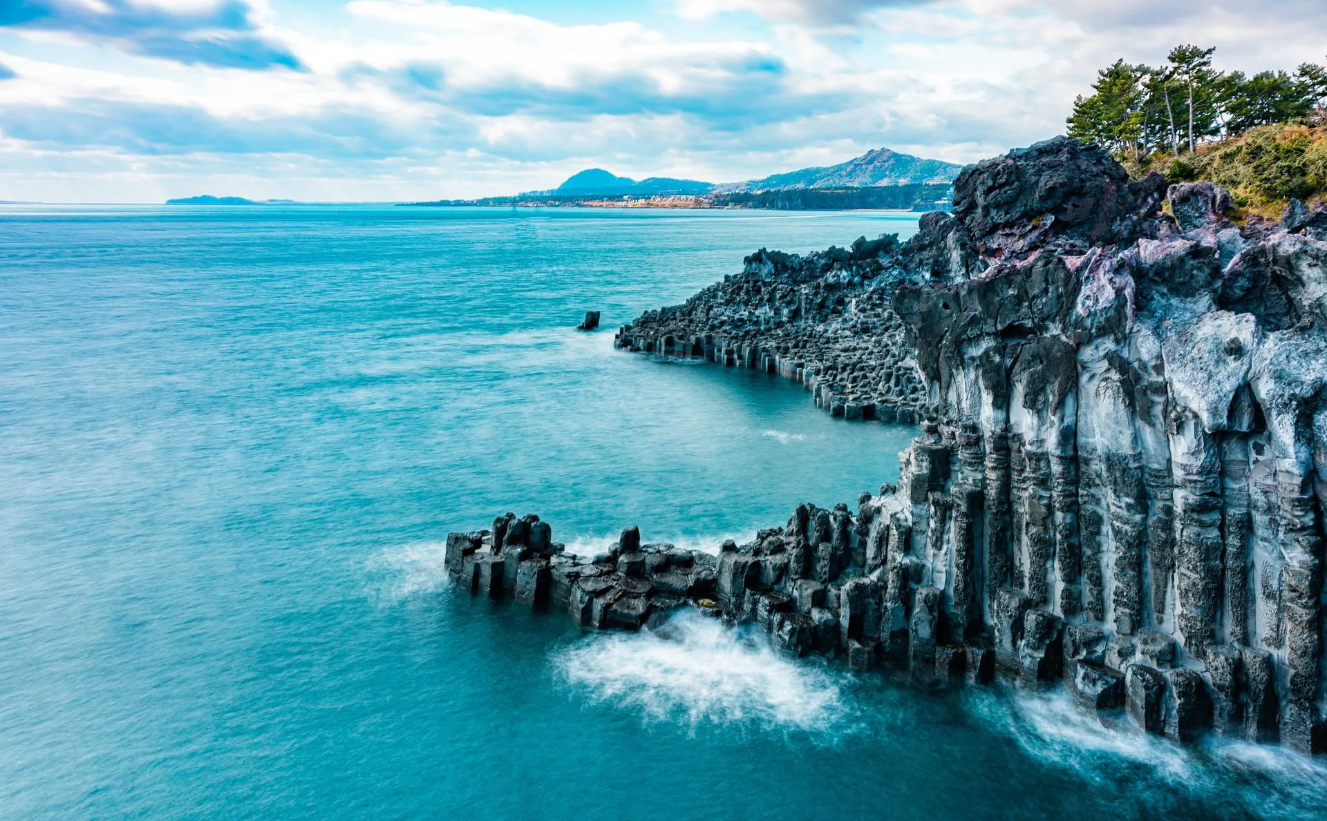 Flight to Jeju Island - Korea's Paradise on Day 4 of South Korea Family Tour