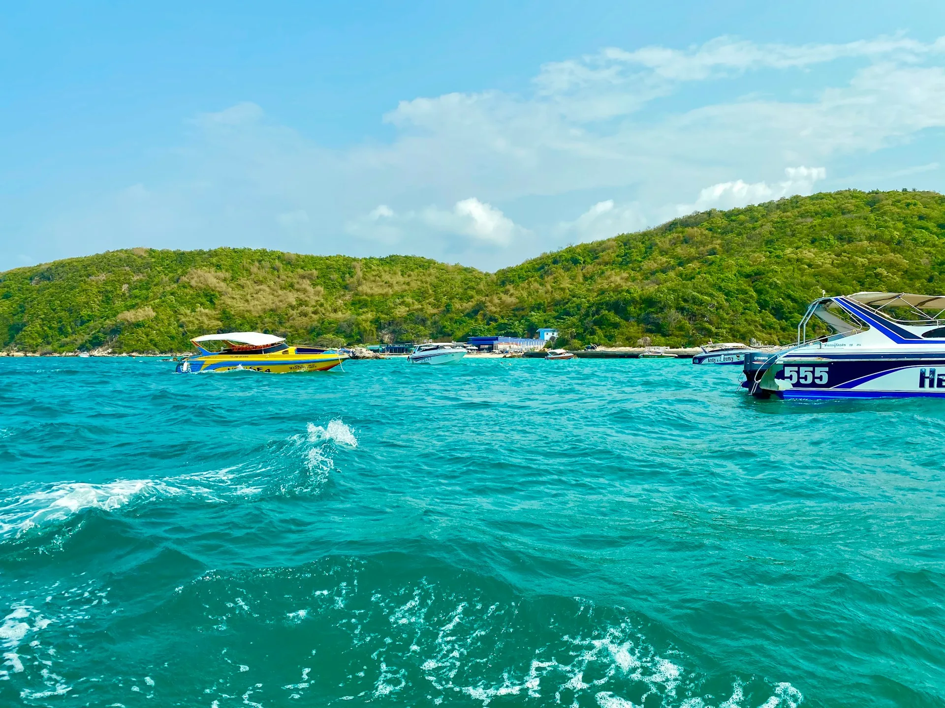 Coral Island turquoise waters and white sand Pattaya
