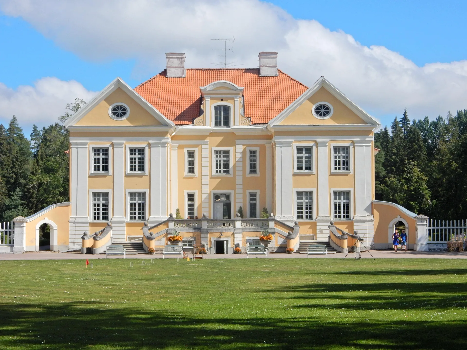 Lahemaa manor house - Day 9 of Estonia Family Tour