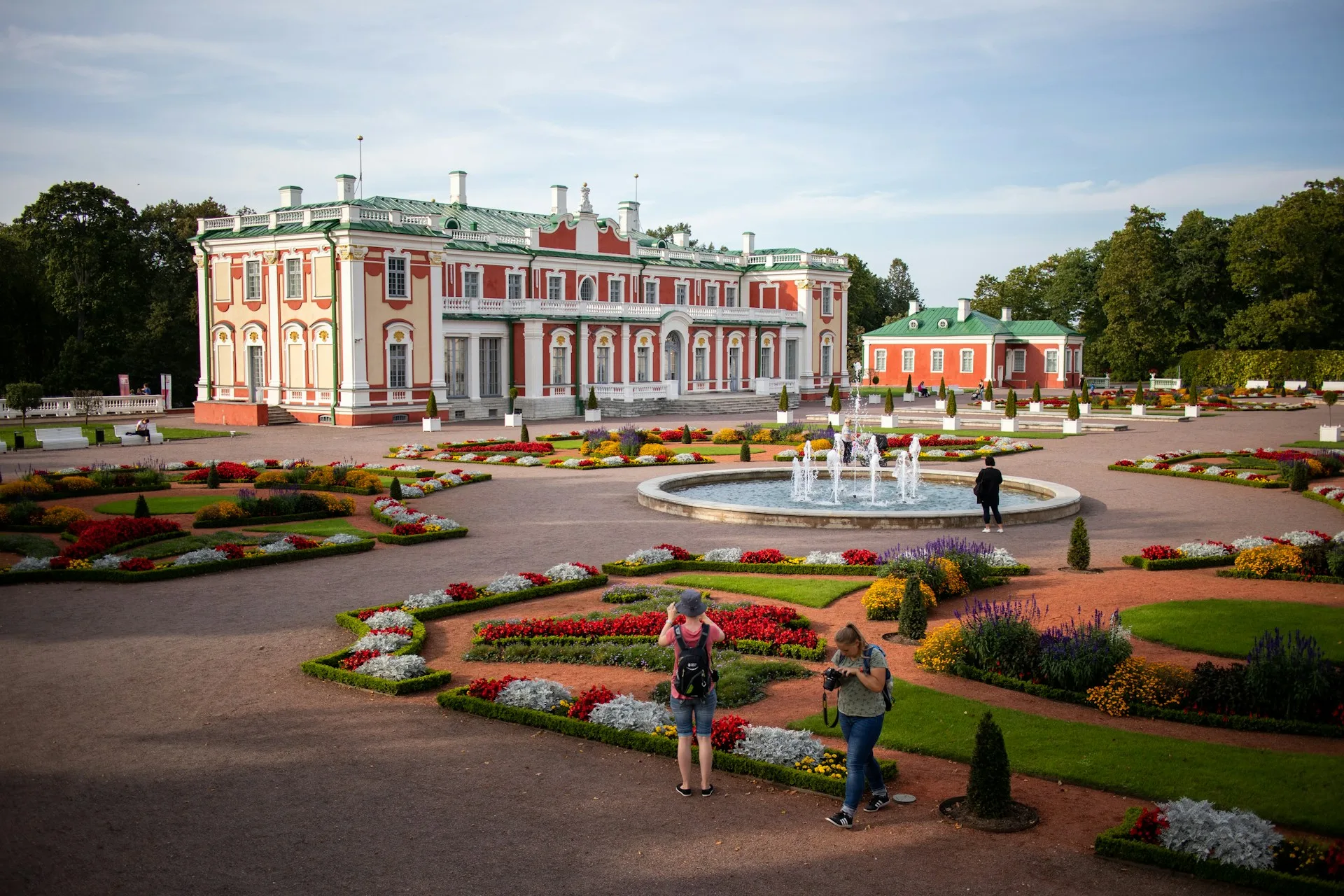 Kadriorg Palace