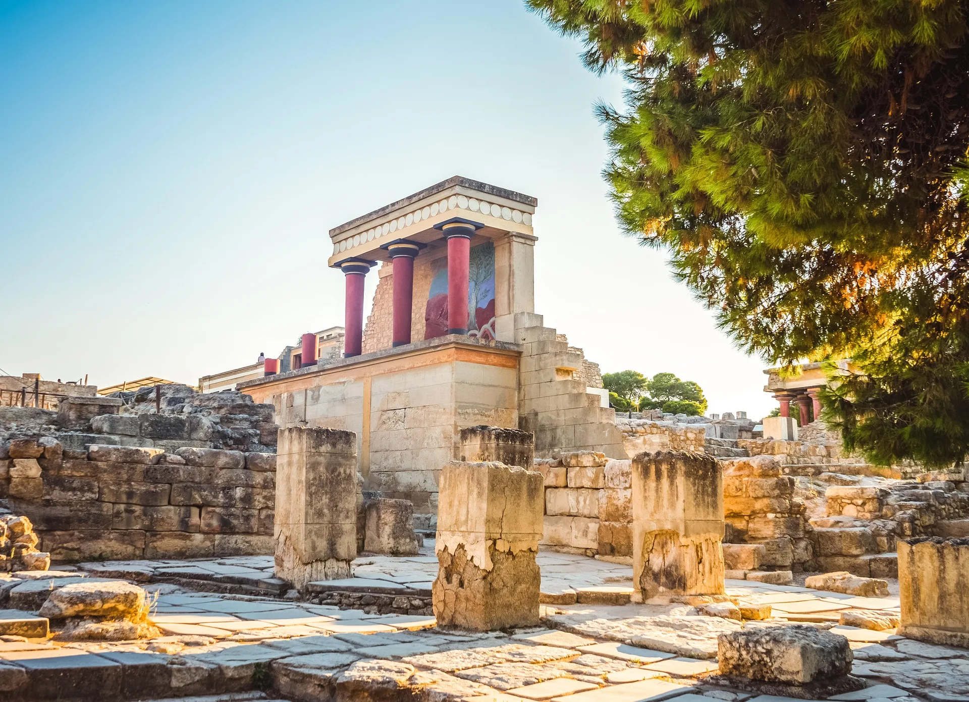 Palace of Knossos and Heraklion Museum - Day 10 of Greece Family Tour