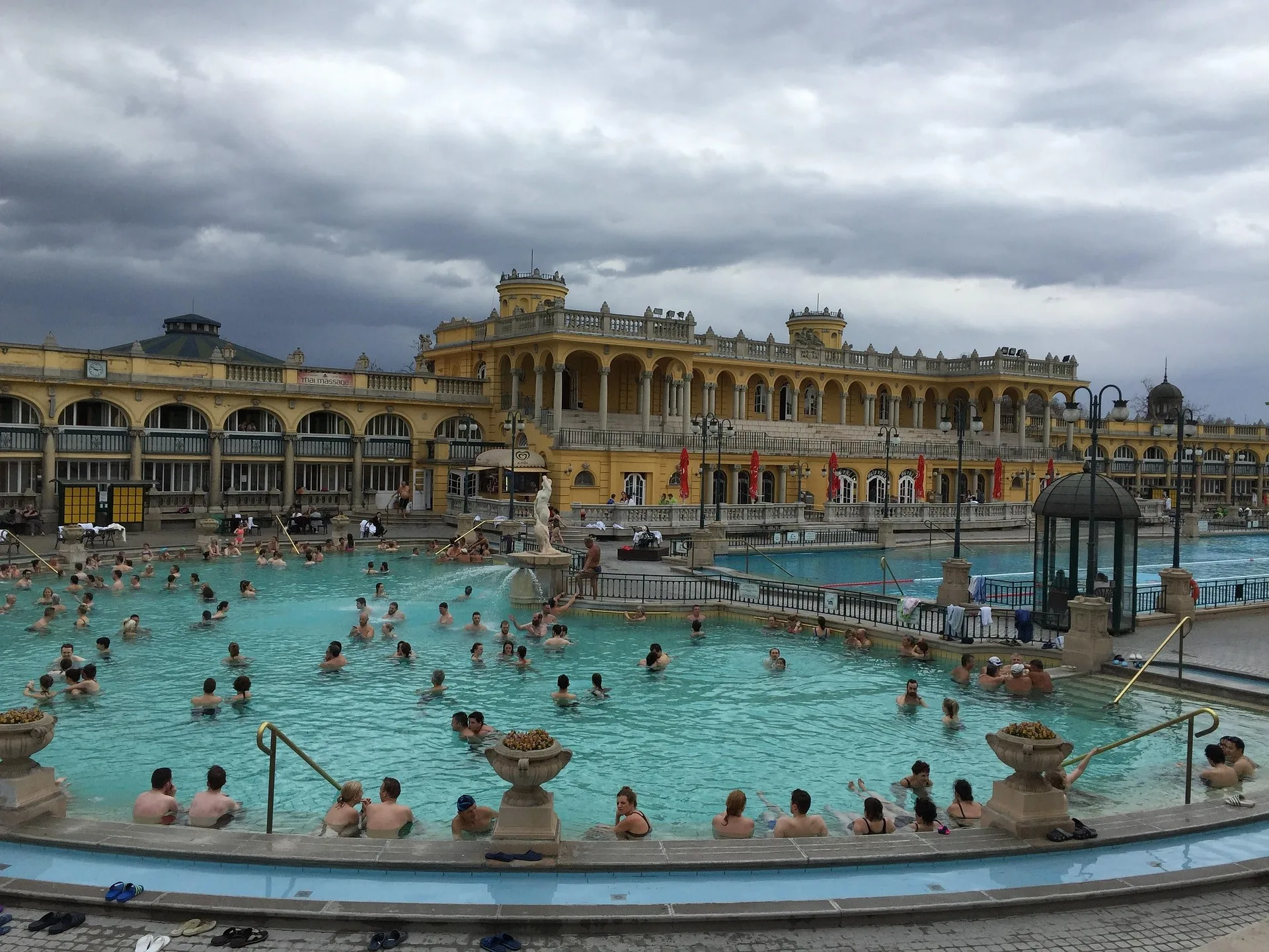 Széchenyi Bath - Day 3 of Hungary Family Tour