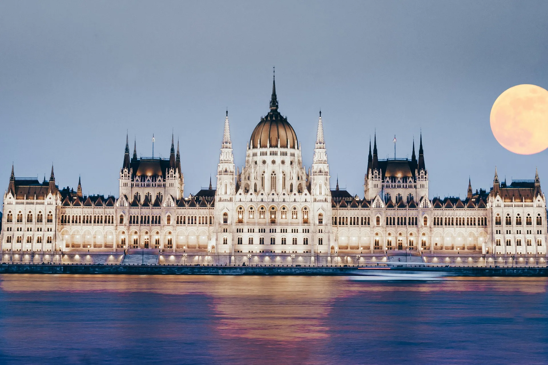 Hungarian Parliament Danube