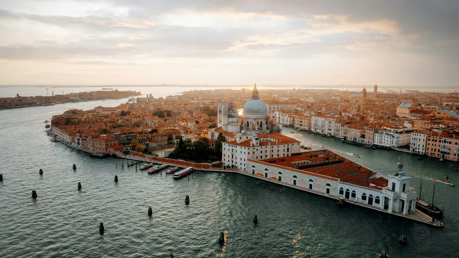Exploring Venice on Day 8 of Italy Family Tour