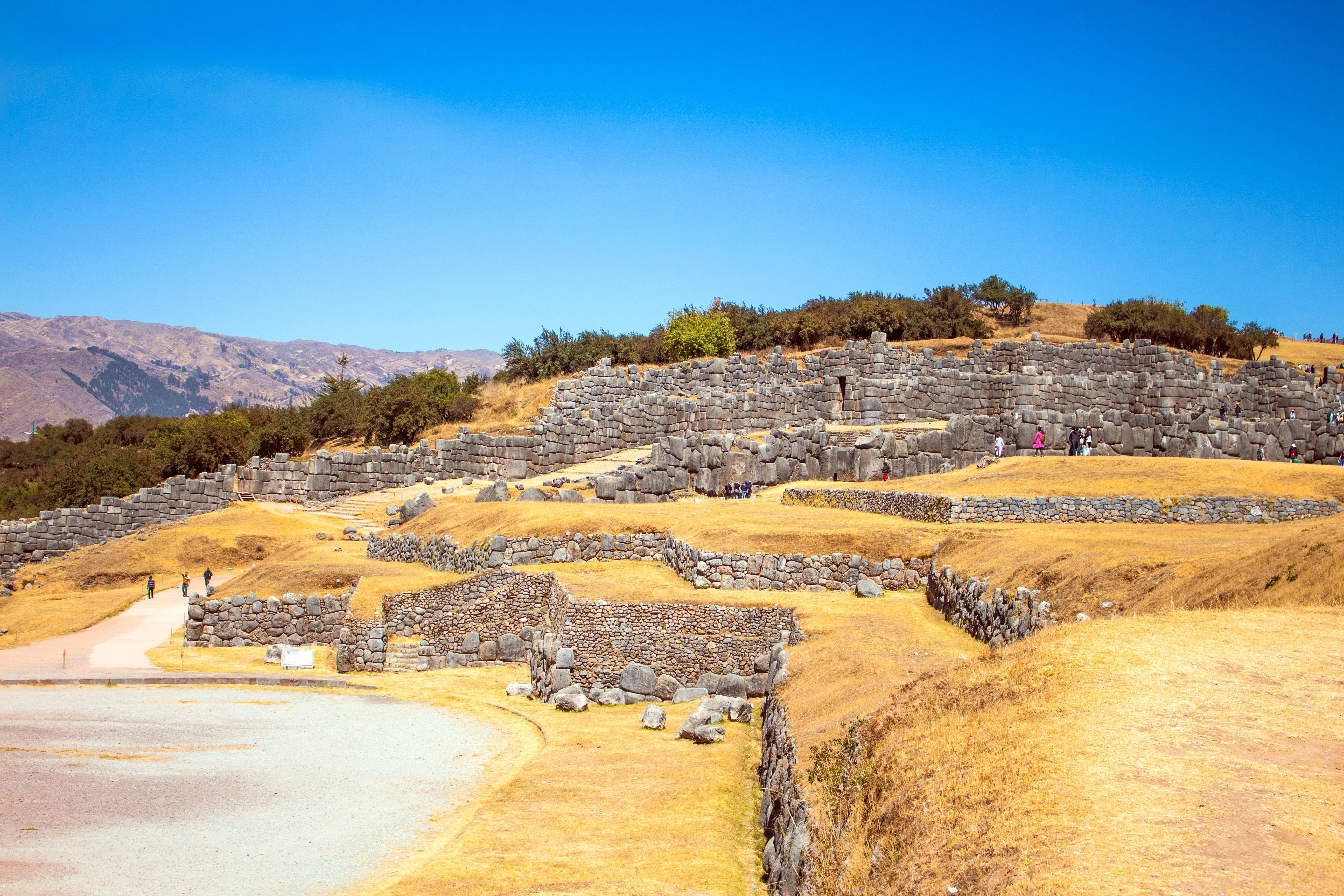 Massive stone walls at Sacsayhuamán fortress