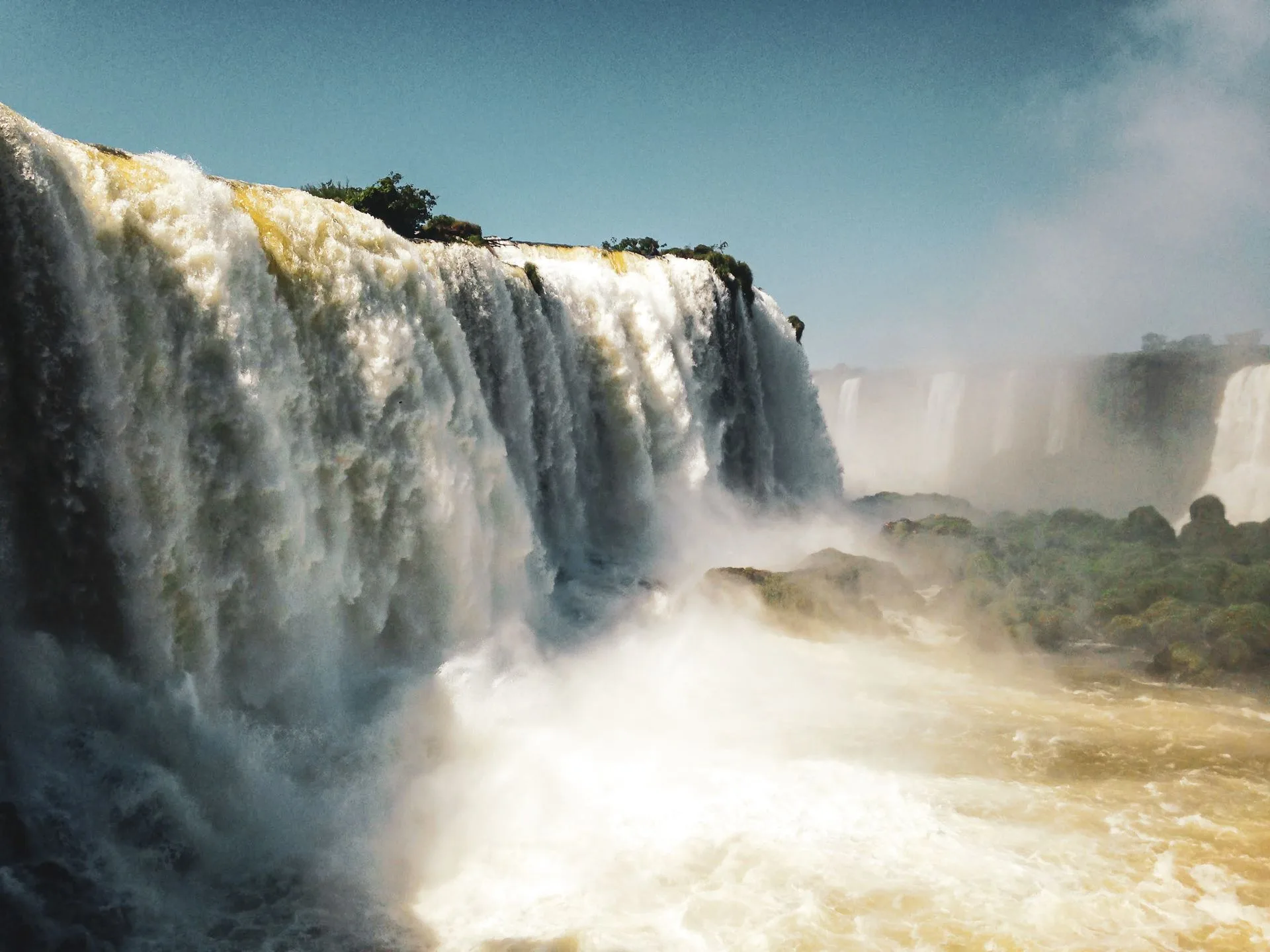 Salto El Sapo waterfall trail - Day 4 of Venezuela Family Tour