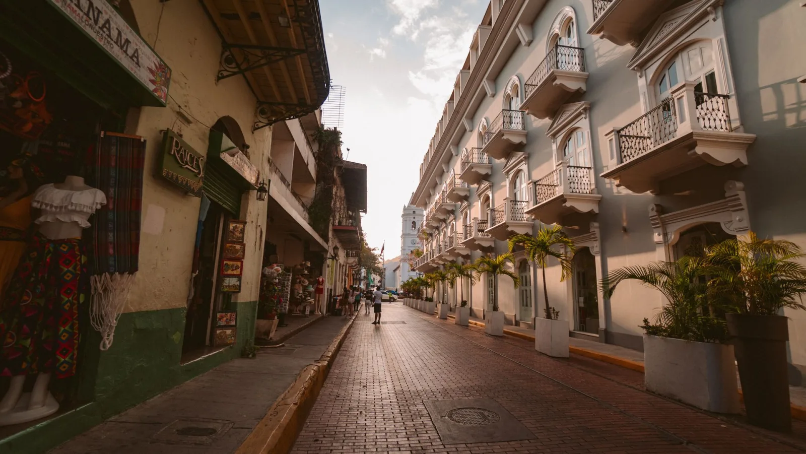 Panama Shopping & Markets Guide travel guide for Indian travellers