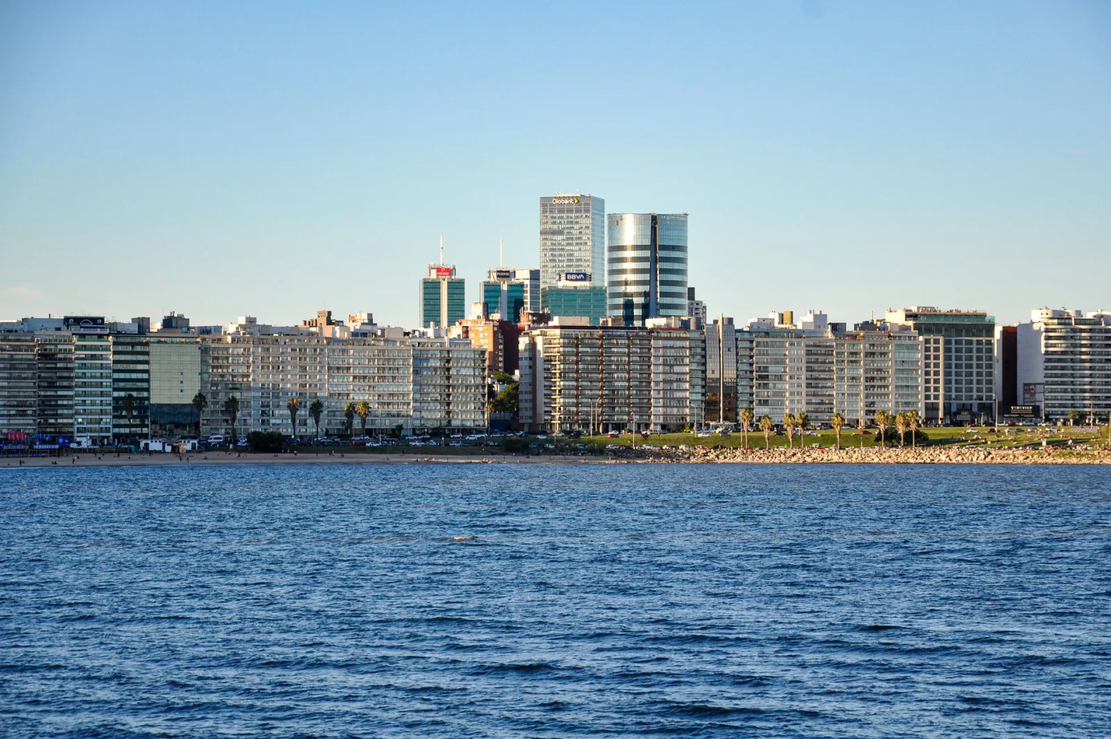 Montevideo City Guide travel guide for Indian travellers