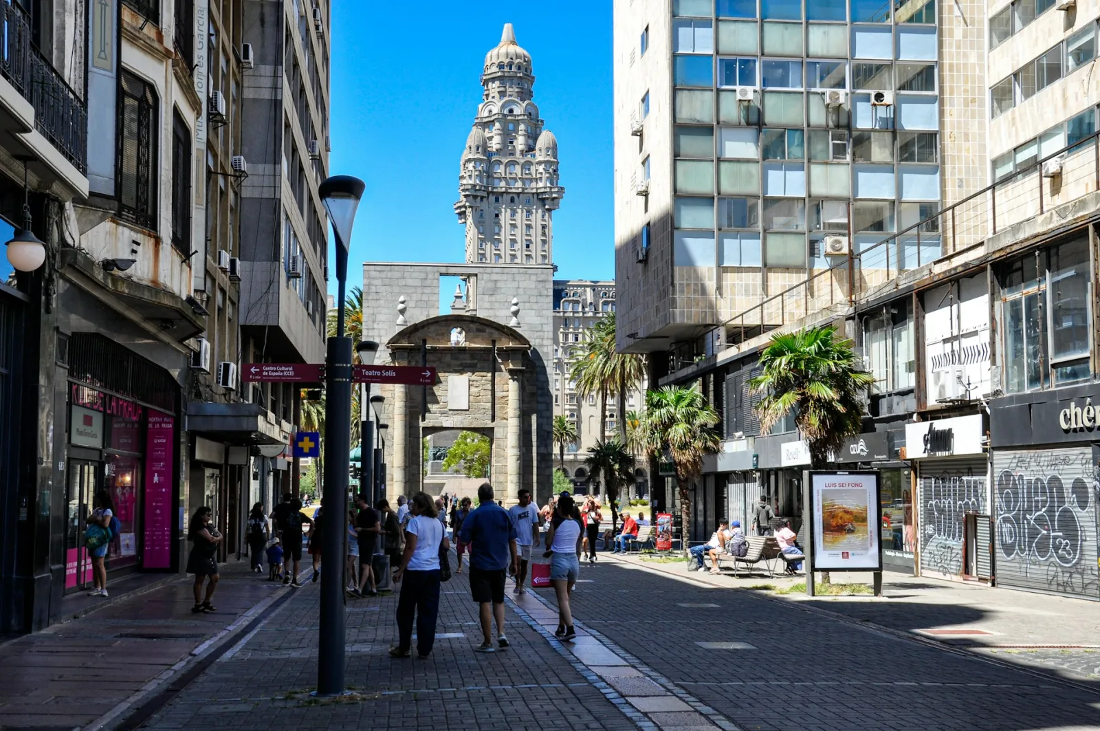 Uruguay Shopping & Markets Guide travel guide for Indian travellers